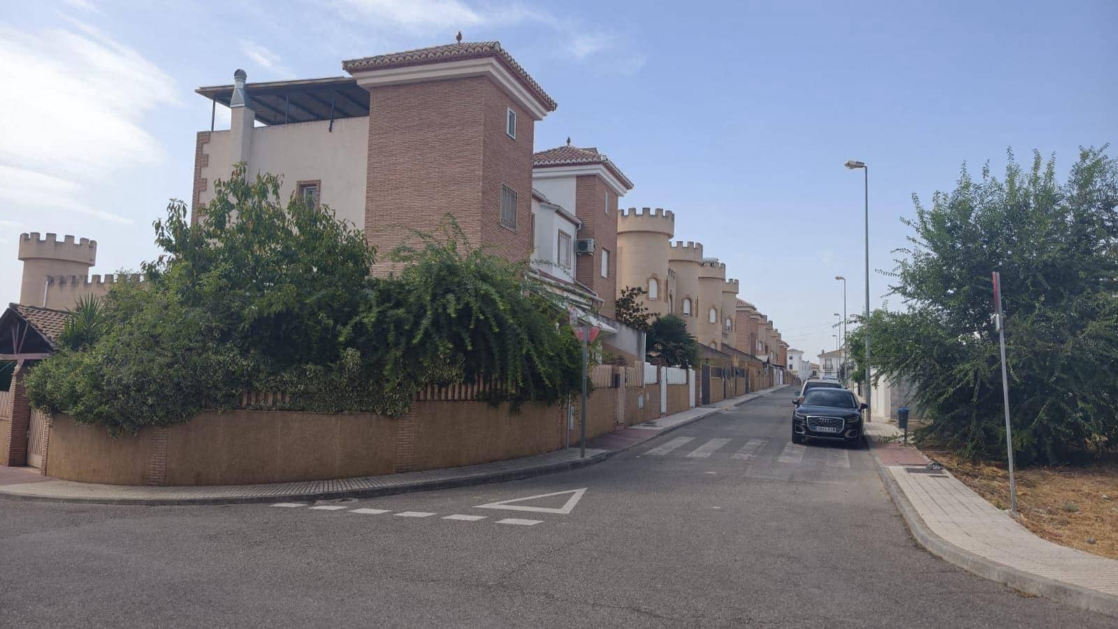 Byggetomt til salgs i Peligros - € 90 000 (Ref: 10045254)