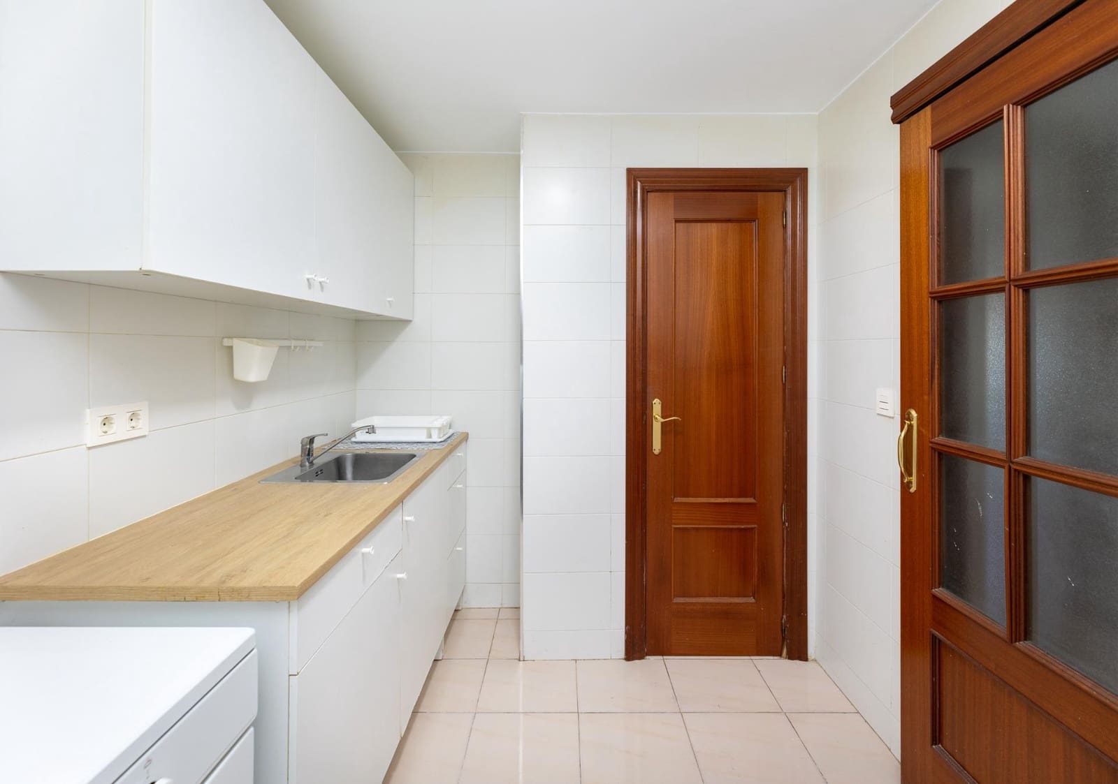 3 bedroom Flat for sale in Granada city - € 260,000 (Ref: 10047552)