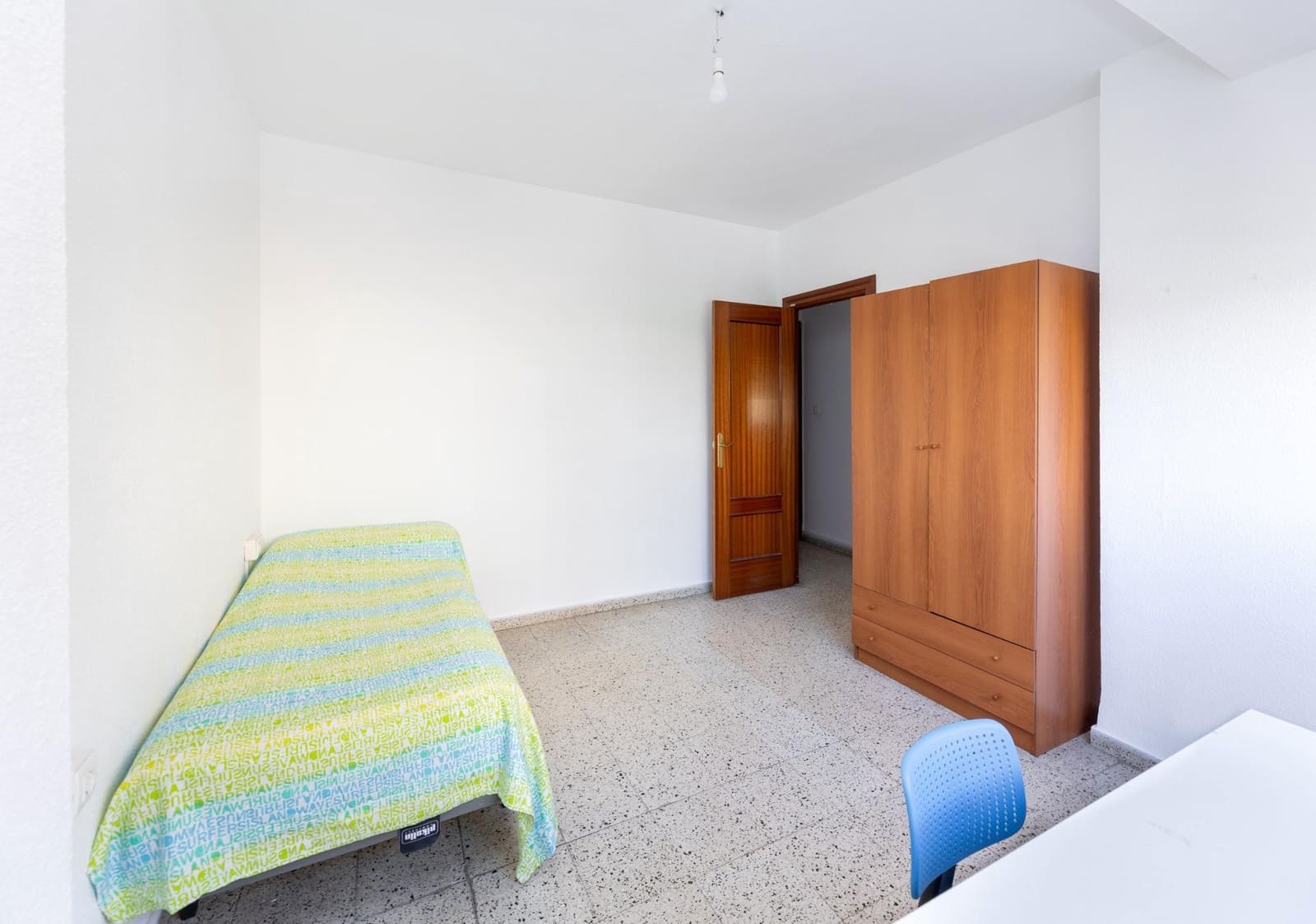 3 bedroom Flat for sale in Granada city - € 260,000 (Ref: 10047552)