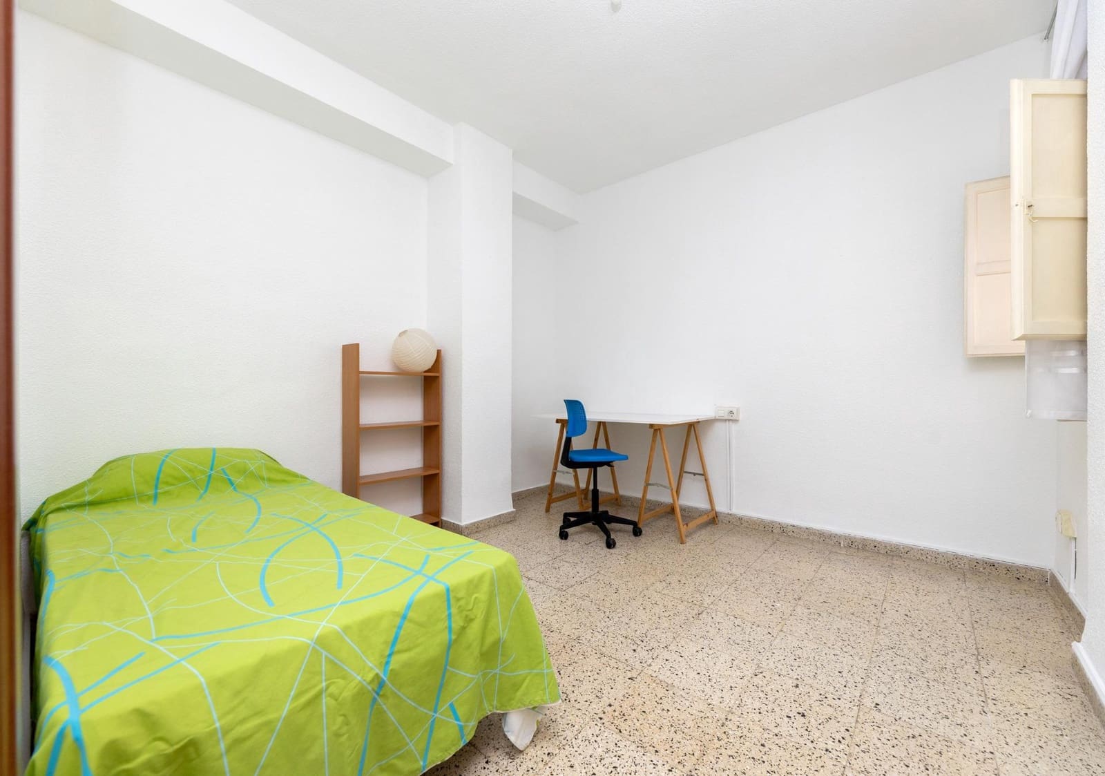 3 bedroom Flat for sale in Granada city - € 260,000 (Ref: 10047552)