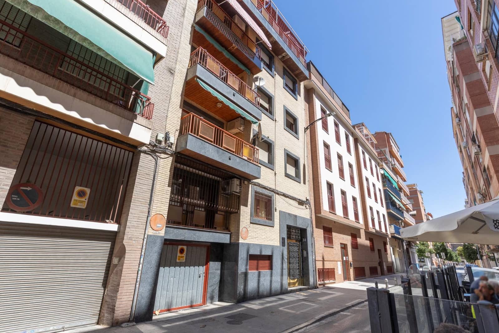 3 bedroom Flat for sale in Granada city - € 290,000 (Ref: 10047553)