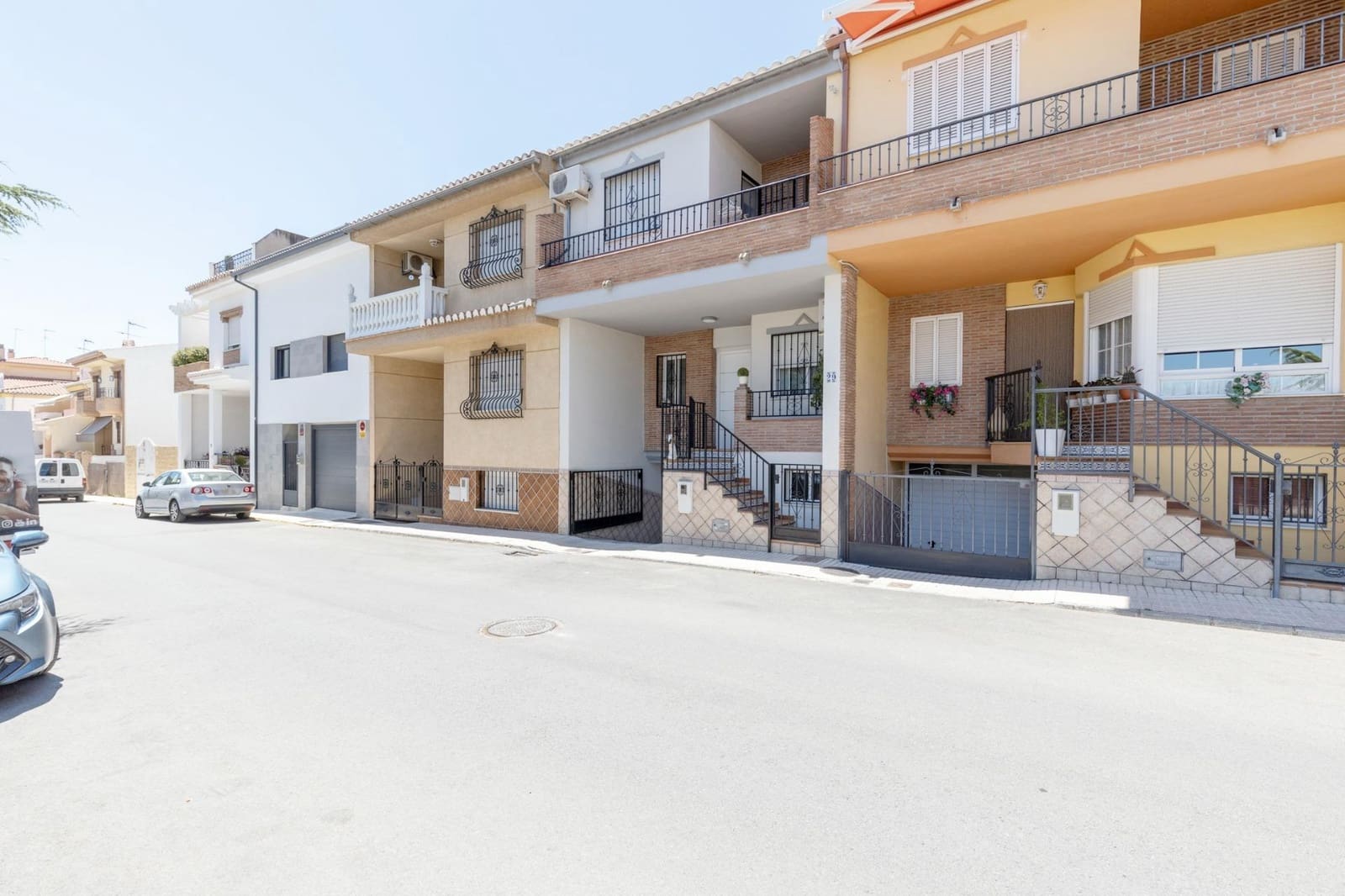 3 camera da letto Villetta a Schiera in vendita in Peligros - 254.900 € (Rif: 10049562)