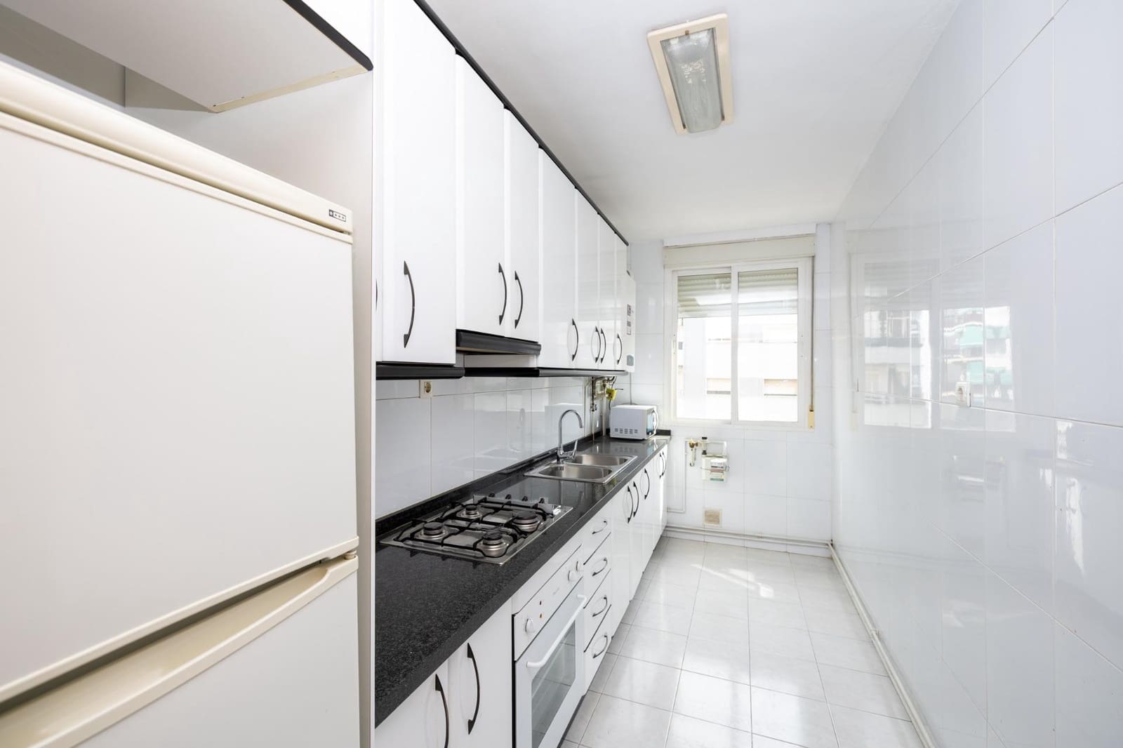 3 sypialnia Mieszkanie na sprzedaż w Miasto Grenada - 240 000 € (Ref: 10055540)