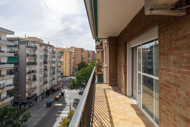 3 sypialnia Mieszkanie na sprzedaż w Zaidin, Miasto Grenada - 240 000 € (Ref: 10055540)