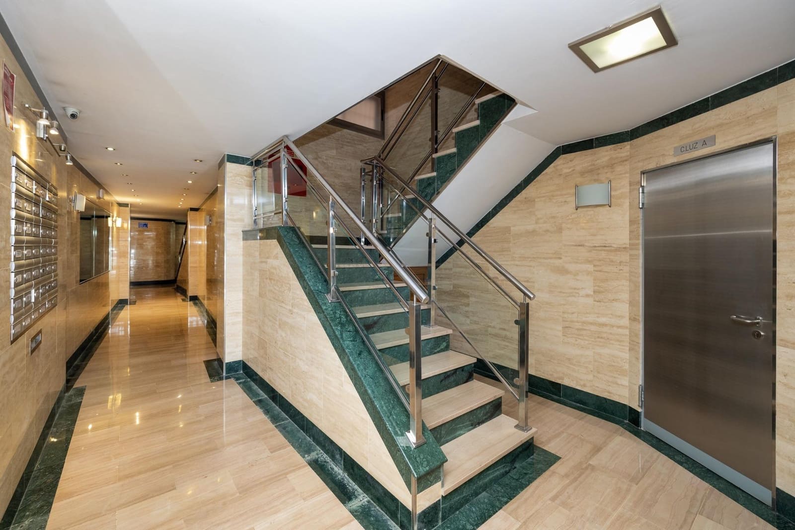 3 sypialnia Mieszkanie na sprzedaż w Miasto Grenada - 240 000 € (Ref: 10055540)