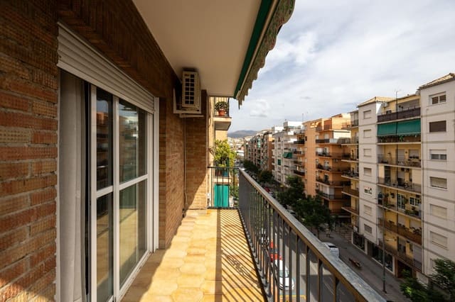 3 sypialnia Mieszkanie na sprzedaż w Zaidin, Miasto Grenada - 240 000 € (Ref: 10055540)