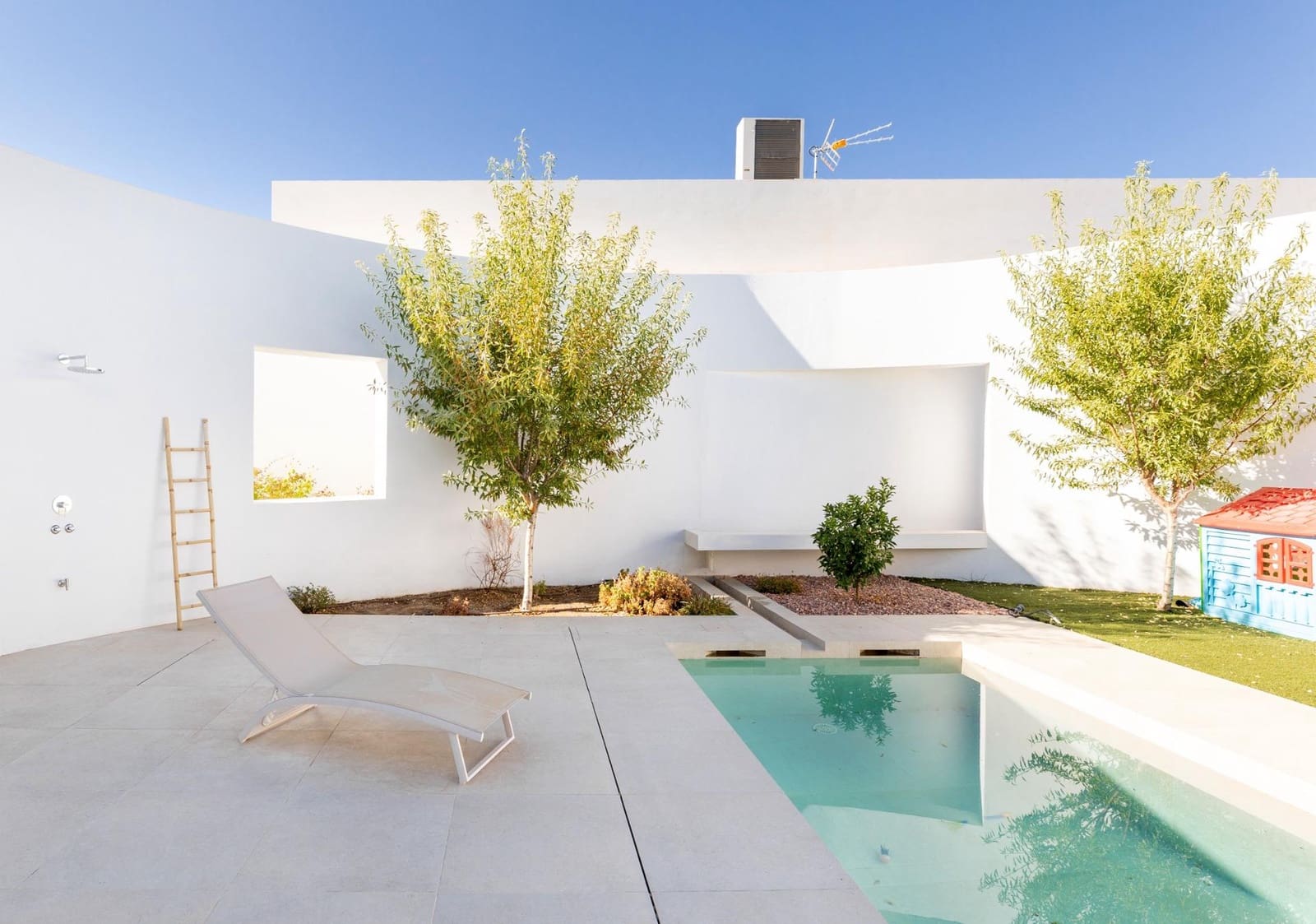 4 soveværelse Villa til salg i Albolote med swimmingpool garage - € 890.000 (Ref: 10055541)