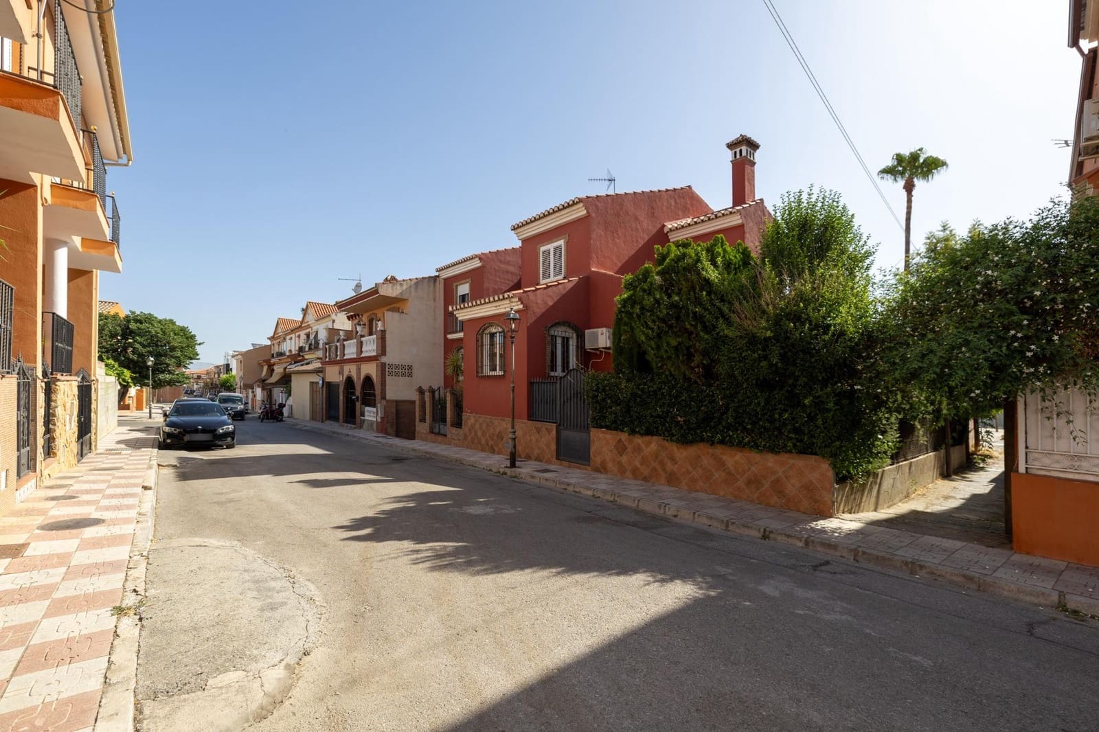Chalet de 4 habitaciones en Ambroz en venta con garaje - 420.000 € (Ref: 10059433)