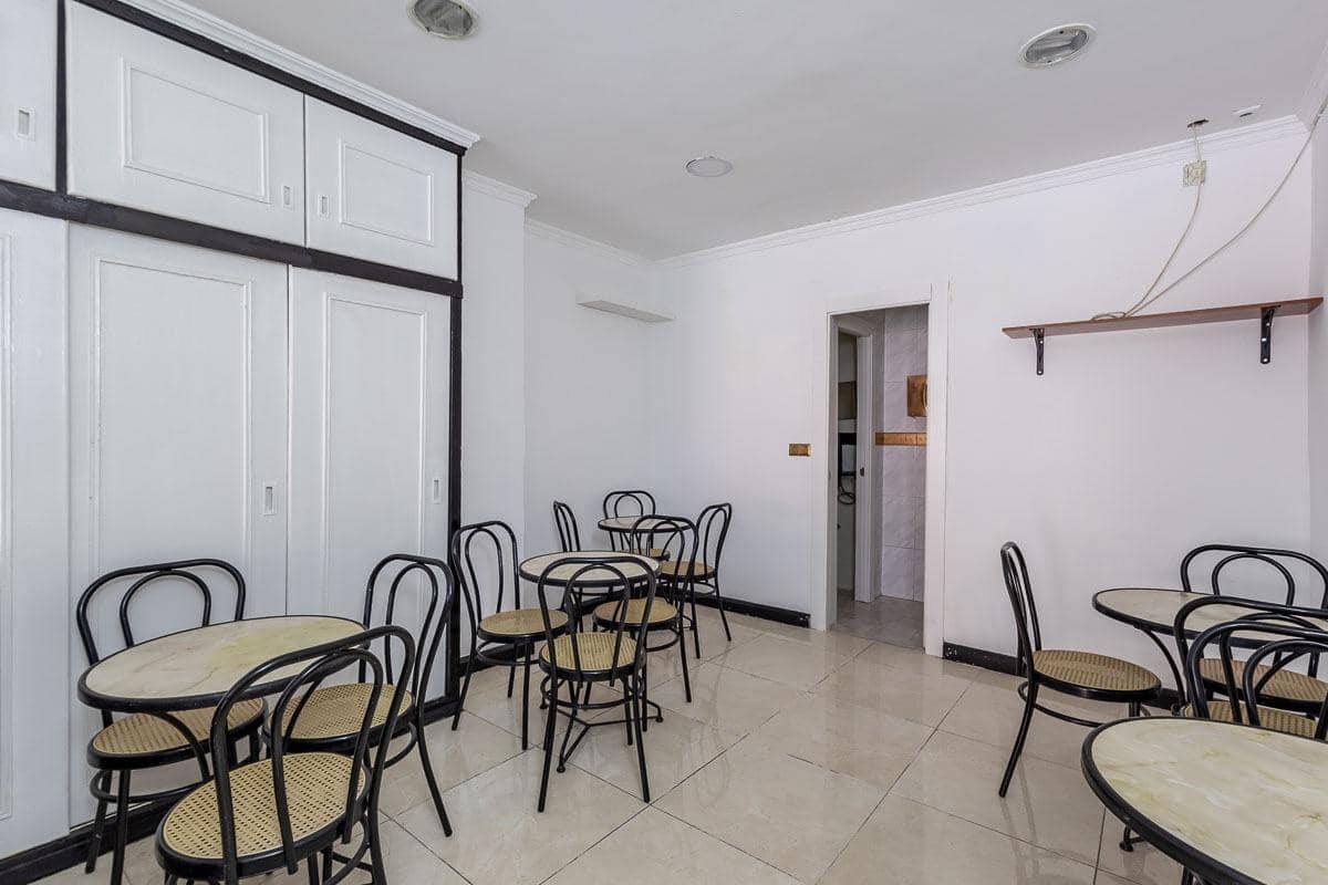 Gewerbe zu verkaufen in Granada Stadt - 89.000 € (Ref: 10059436)