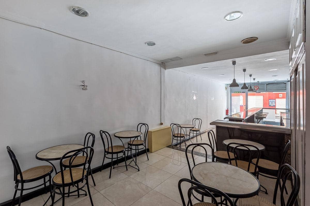 Gewerbe zu verkaufen in Granada Stadt - 89.000 € (Ref: 10059436)