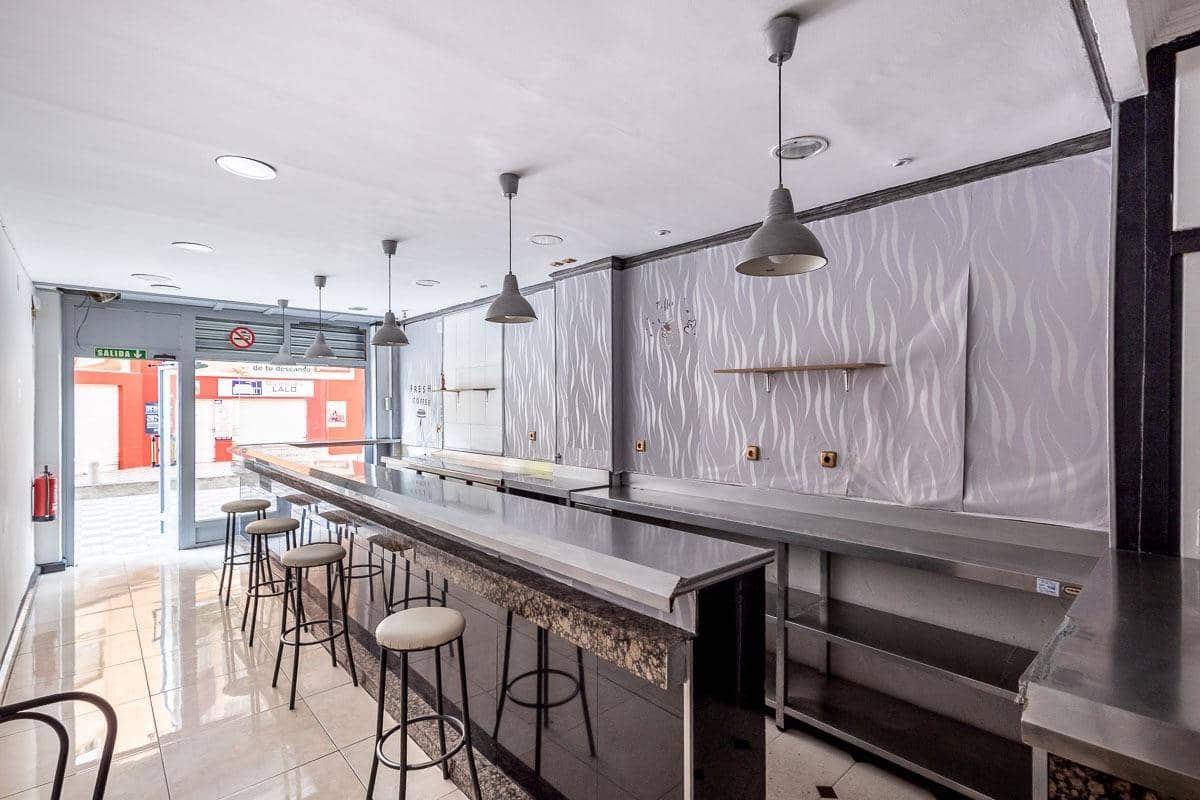 Gewerbe zu verkaufen in Granada Stadt - 89.000 € (Ref: 10059436)