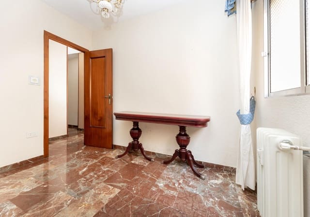 3 soveværelse Lejlighed til salg i Granada by - € 315.000 (Ref: 10059438)