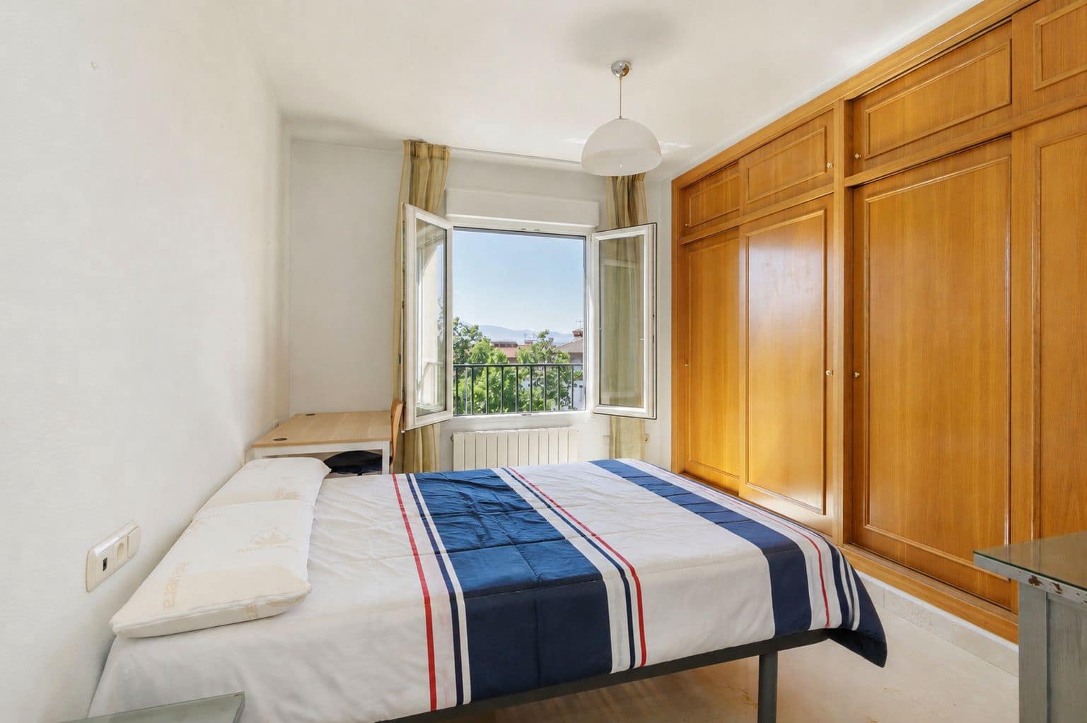 4 soveværelse Lejlighed til salg i Granada by med swimmingpool garage - € 455.000 (Ref: 10059439)