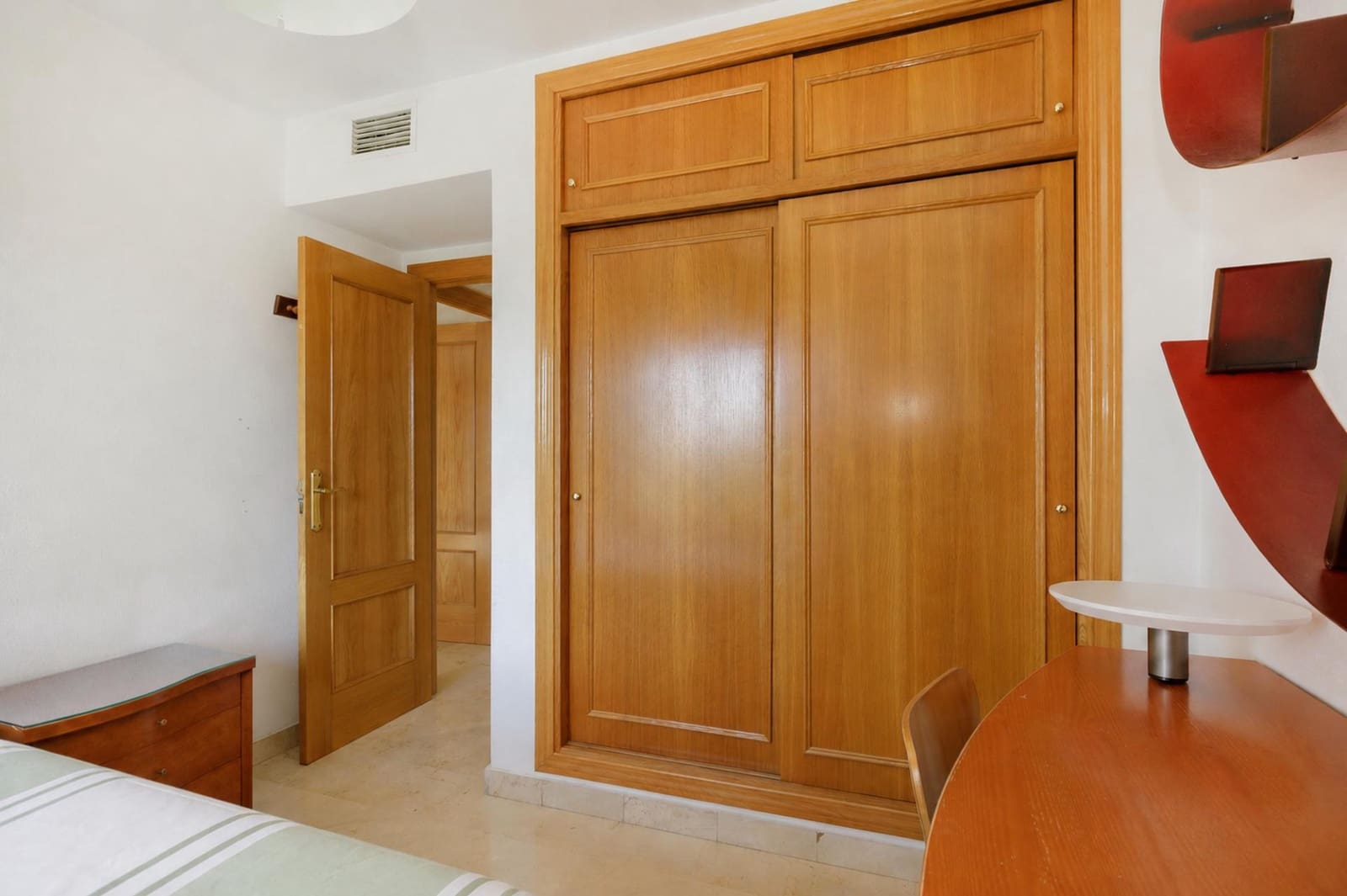 4 soveværelse Lejlighed til salg i Granada by med swimmingpool garage - € 455.000 (Ref: 10059439)