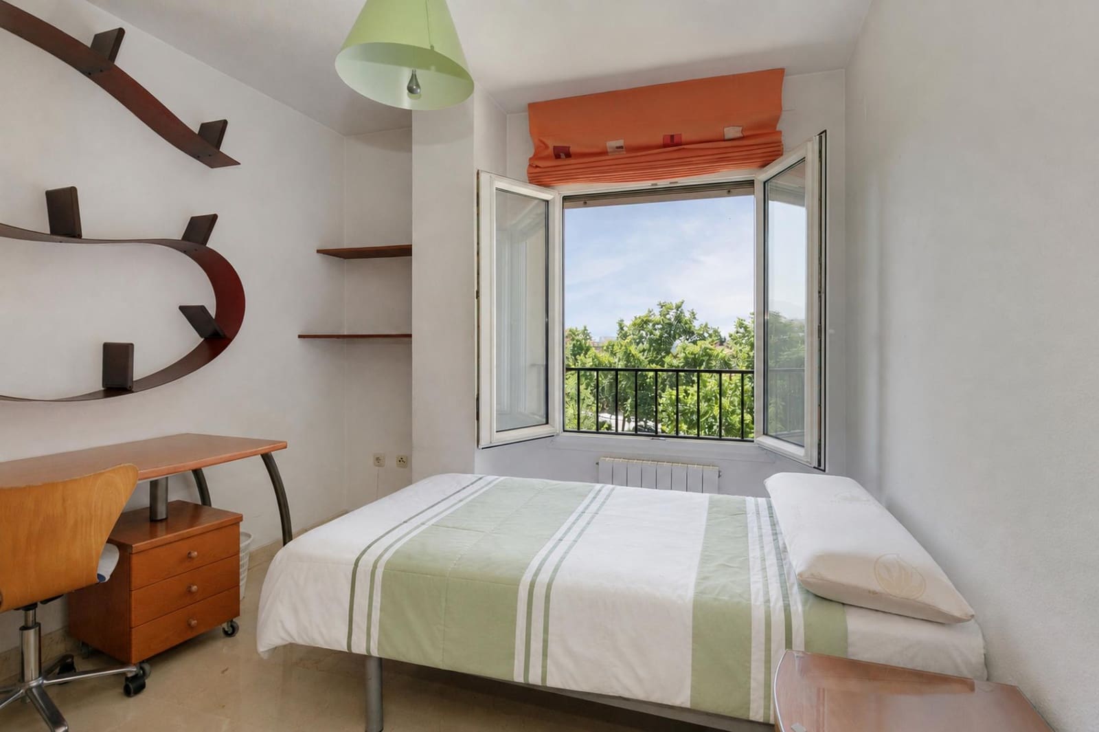 4 soveværelse Lejlighed til salg i Granada by med swimmingpool garage - € 455.000 (Ref: 10059439)
