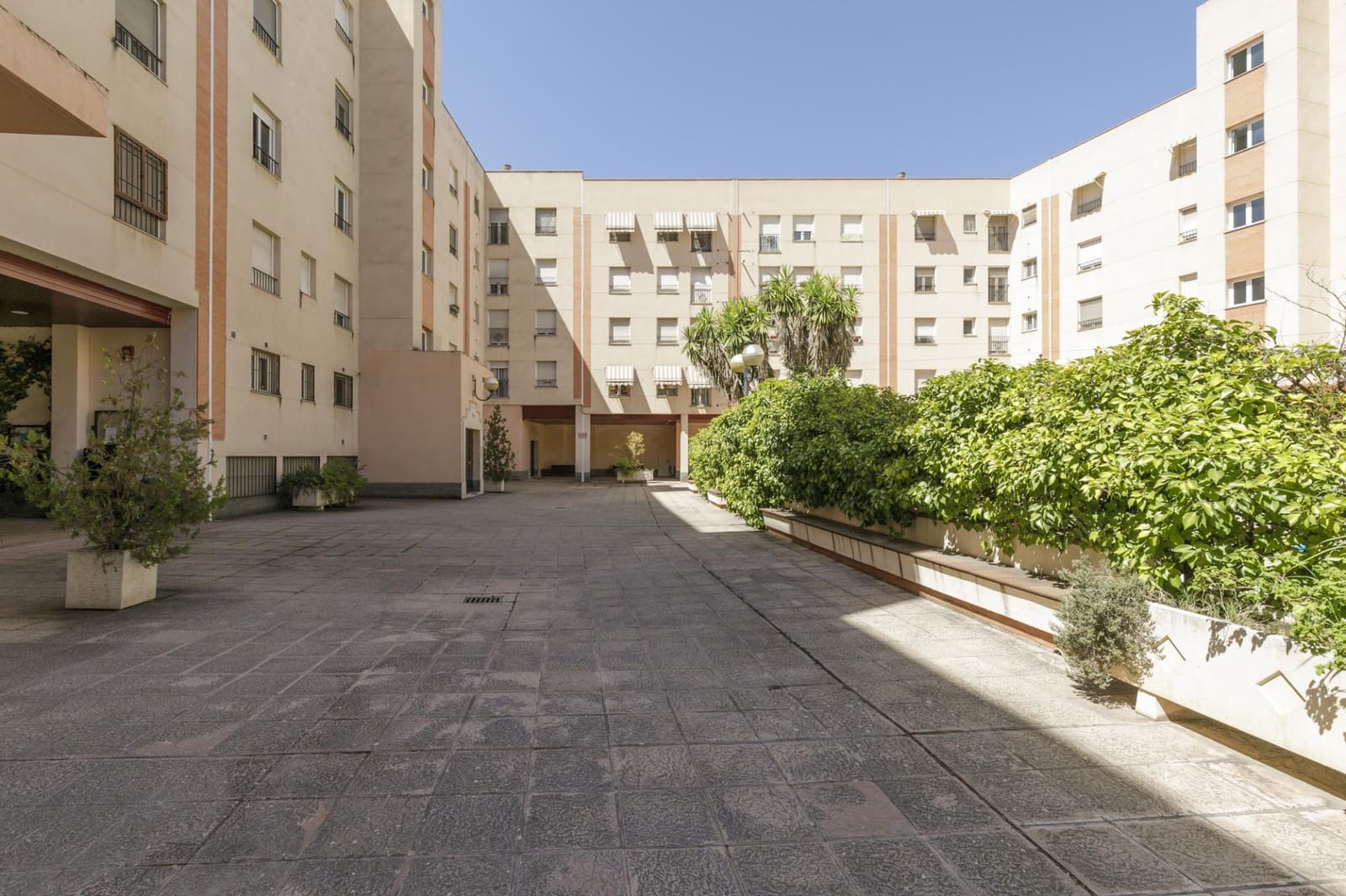 4 soveværelse Lejlighed til salg i Granada by med swimmingpool garage - € 455.000 (Ref: 10059439)