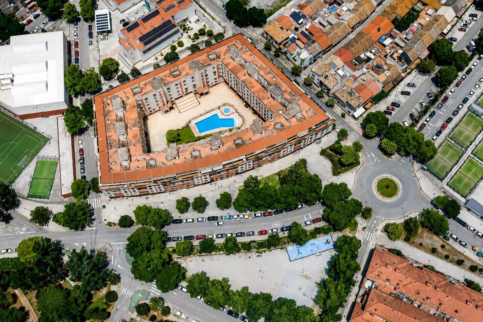 4 soveværelse Lejlighed til salg i Granada by med swimmingpool garage - € 455.000 (Ref: 10059439)