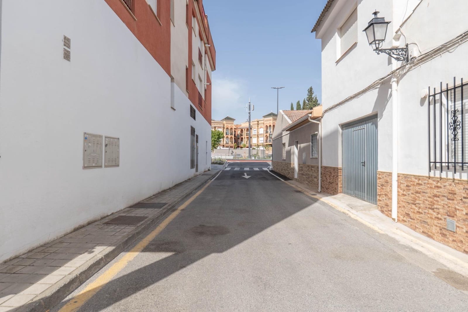 Piso de 3 habitaciones en Las Gabias en venta con garaje - 240.000 € (Ref: 10062204)
