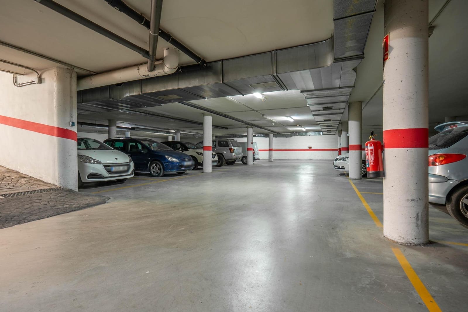 Piso de 3 habitaciones en Las Gabias en venta con garaje - 240.000 € (Ref: 10062204)