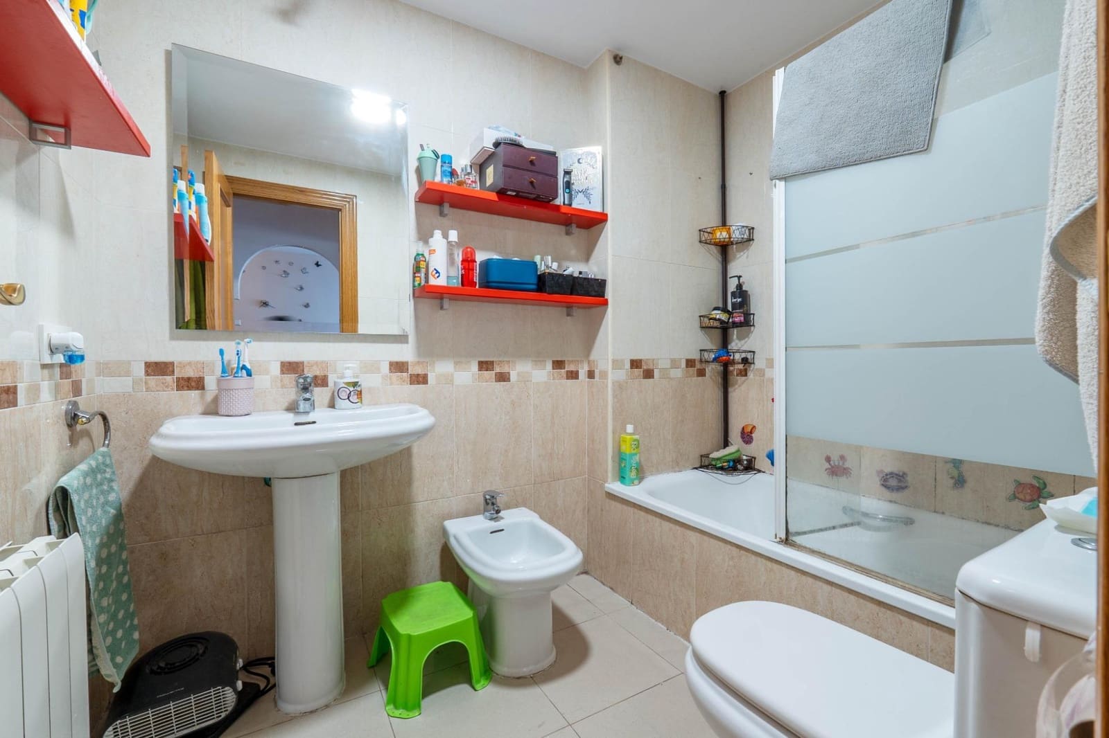 Piso de 3 habitaciones en Las Gabias en venta con garaje - 240.000 € (Ref: 10062204)