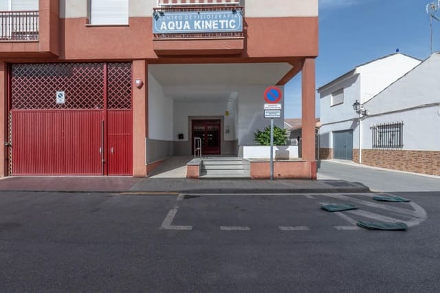 Piso de 3 habitaciones en Las Gabias en venta con garaje - 240.000 € (Ref: 10062204)