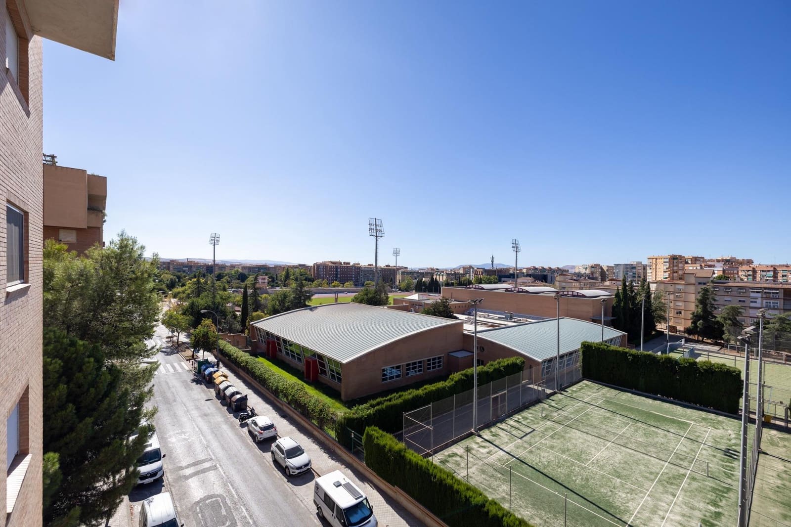 1 Zimmer Apartment zu verkaufen in Granada Stadt - 249.900 € (Ref: 10067884)