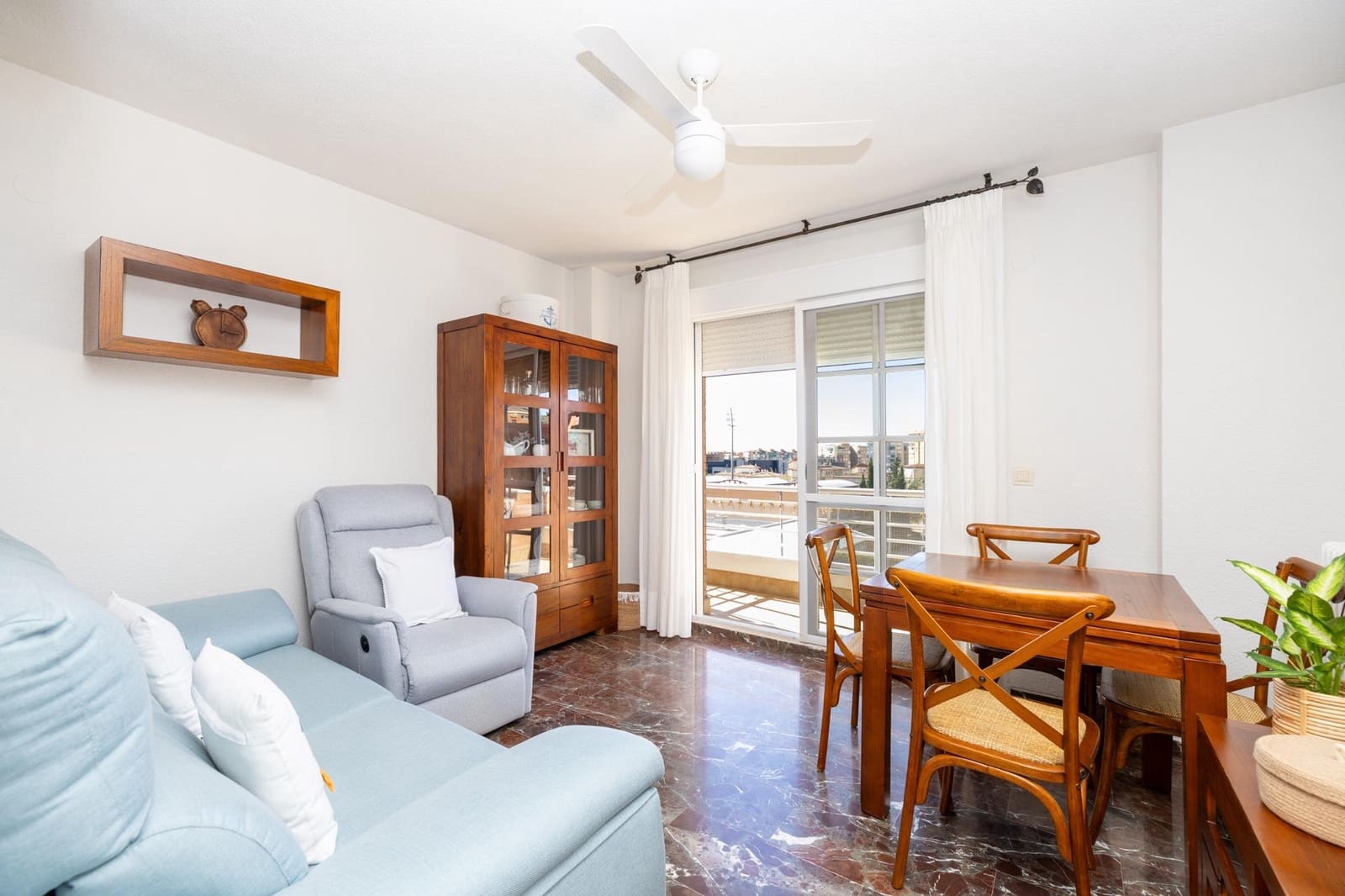 1 Zimmer Apartment zu verkaufen in Granada Stadt - 249.900 € (Ref: 10067884)