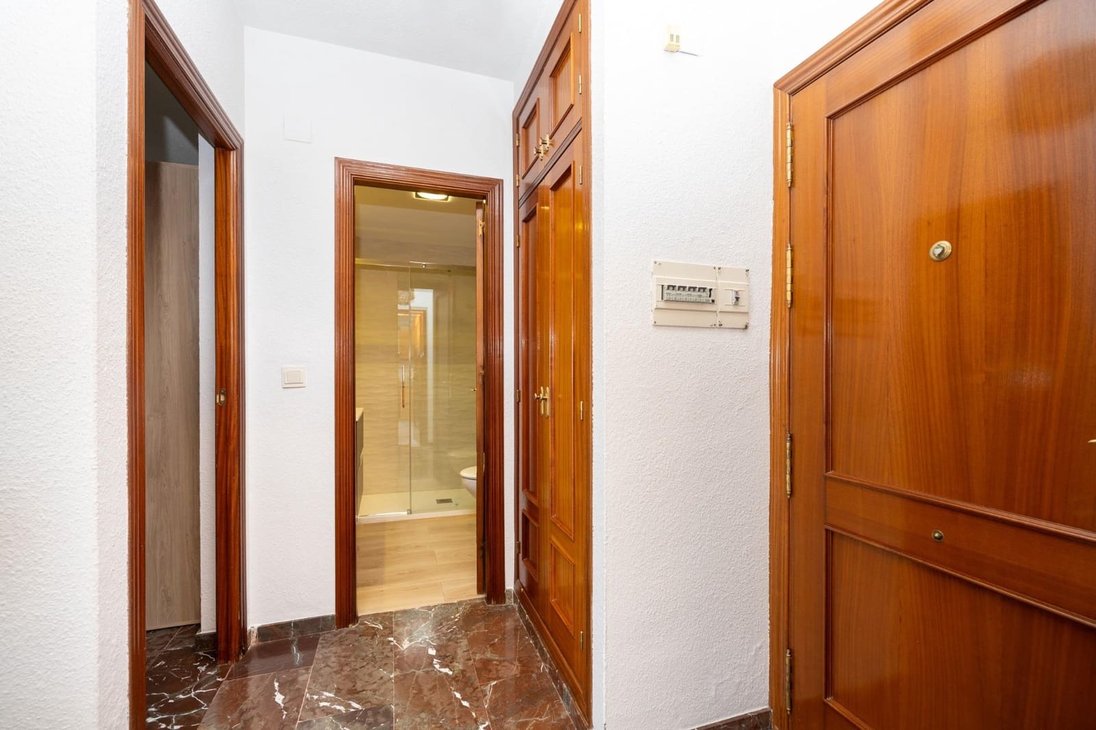 1 Zimmer Apartment zu verkaufen in Granada Stadt - 249.900 € (Ref: 10067884)