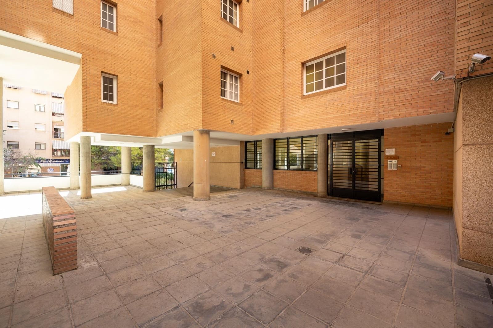 1 Zimmer Apartment zu verkaufen in Granada Stadt - 249.900 € (Ref: 10067884)