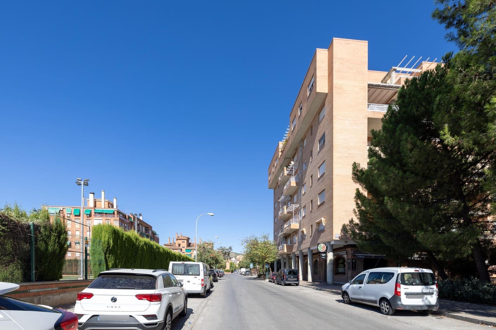 1 Zimmer Apartment zu verkaufen in Granada Stadt - 249.900 € (Ref: 10067884)