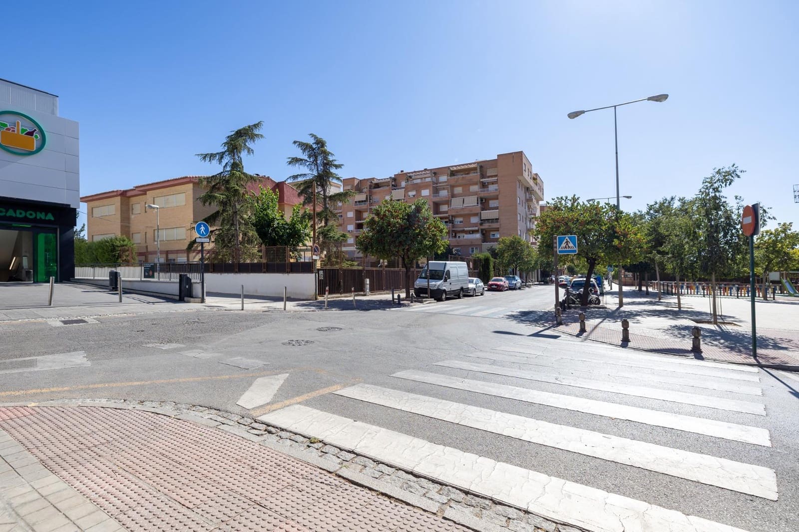1 Zimmer Apartment zu verkaufen in Granada Stadt - 249.900 € (Ref: 10067884)