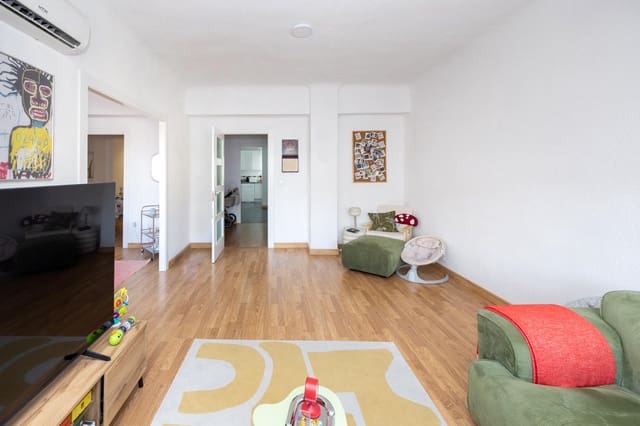 4 Zimmer Penthouse zu verkaufen in Granada Stadt - 455.000 € (Ref: 10076641)