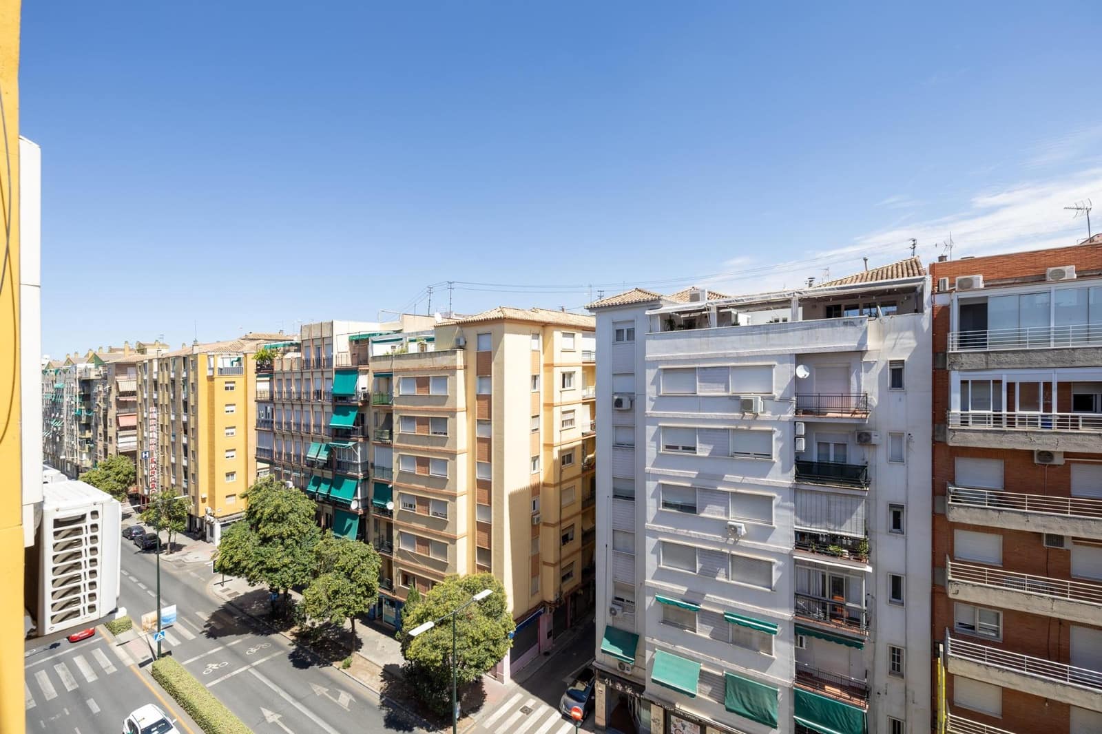 4 Zimmer Penthouse zu verkaufen in Granada Stadt - 455.000 € (Ref: 10076641)