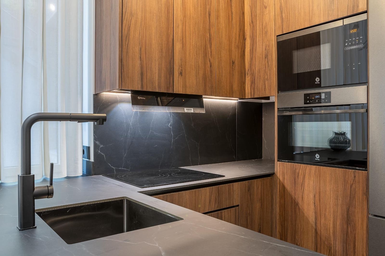 1 chambre Appartement à vendre à Grenade ville avec piscine garage - 190 000 € (Ref: 10078289)