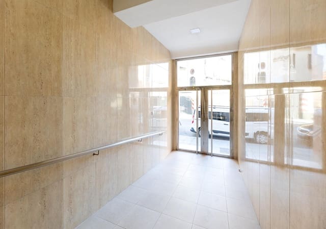 4 makuuhuone Asunto myytävänä paikassa Centro, Granada kaupunki - 439 000 € (Ref: 10078290)