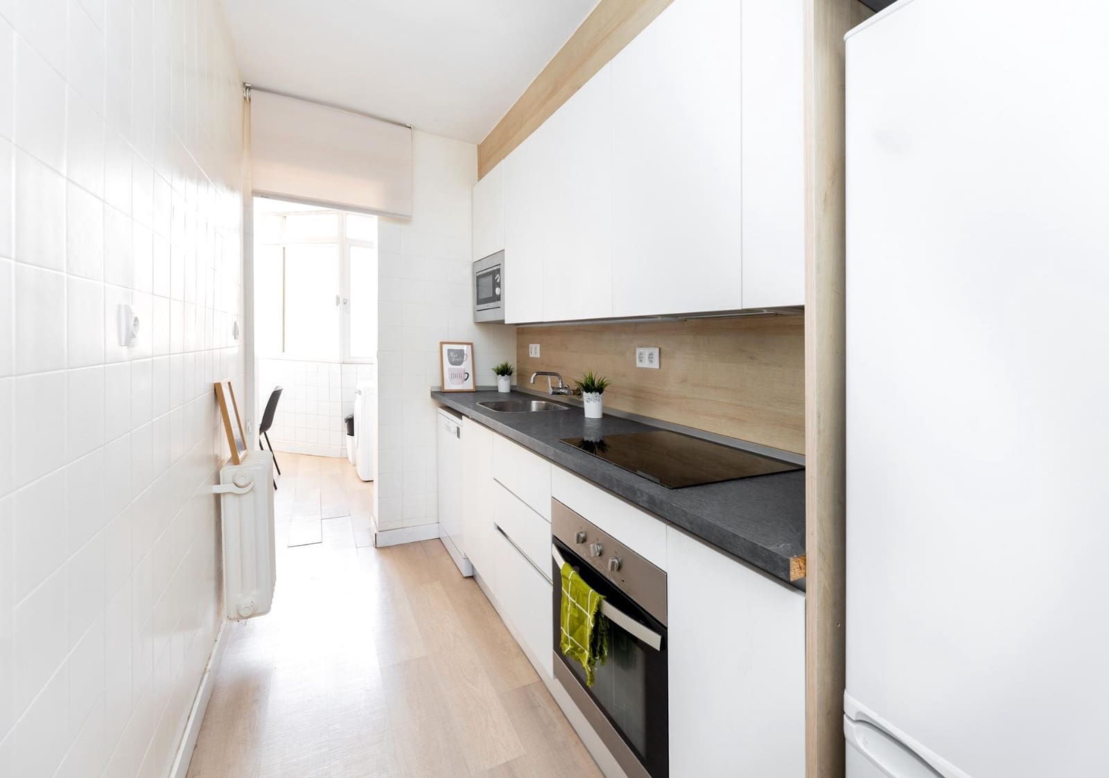 4 bedroom Flat for sale in Granada city - € 439,000 (Ref: 10078290)