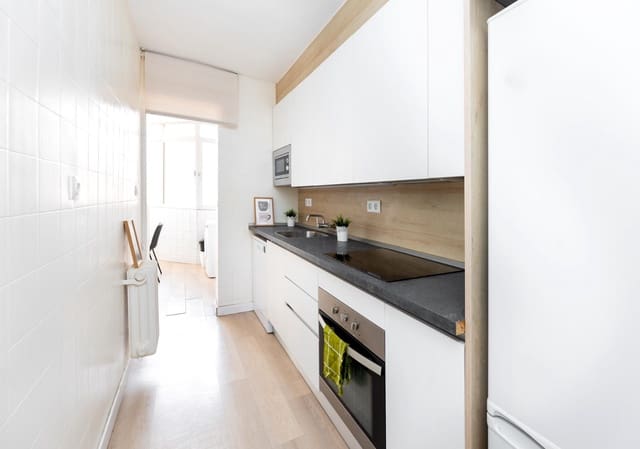 Piso de 4 habitaciones en Centro, Granada ciudad en venta - 439.000 € (Ref: 10078290)