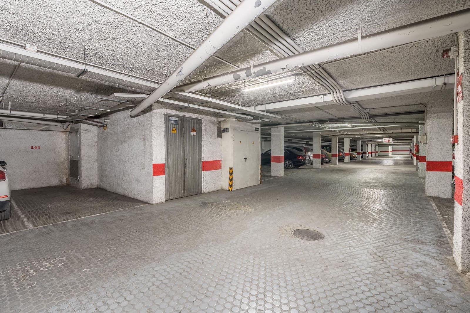 1 sovrum Lägenhet till salu i Granada stad med pool garage - 205 000 € (Ref: 10081142)