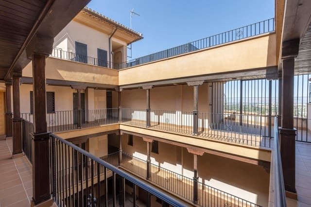 2 slaapkamer Flat te koop in La Zubia met garage - € 198.000 (Ref: 10081143)