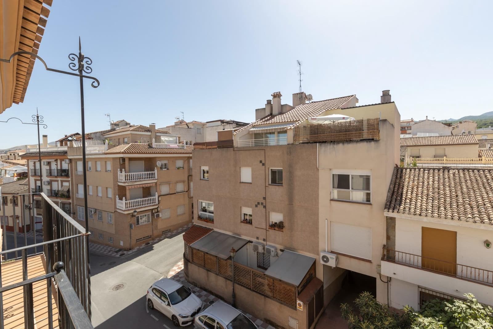 2 slaapkamer Flat te koop in La Zubia met garage - € 198.000 (Ref: 10081143)