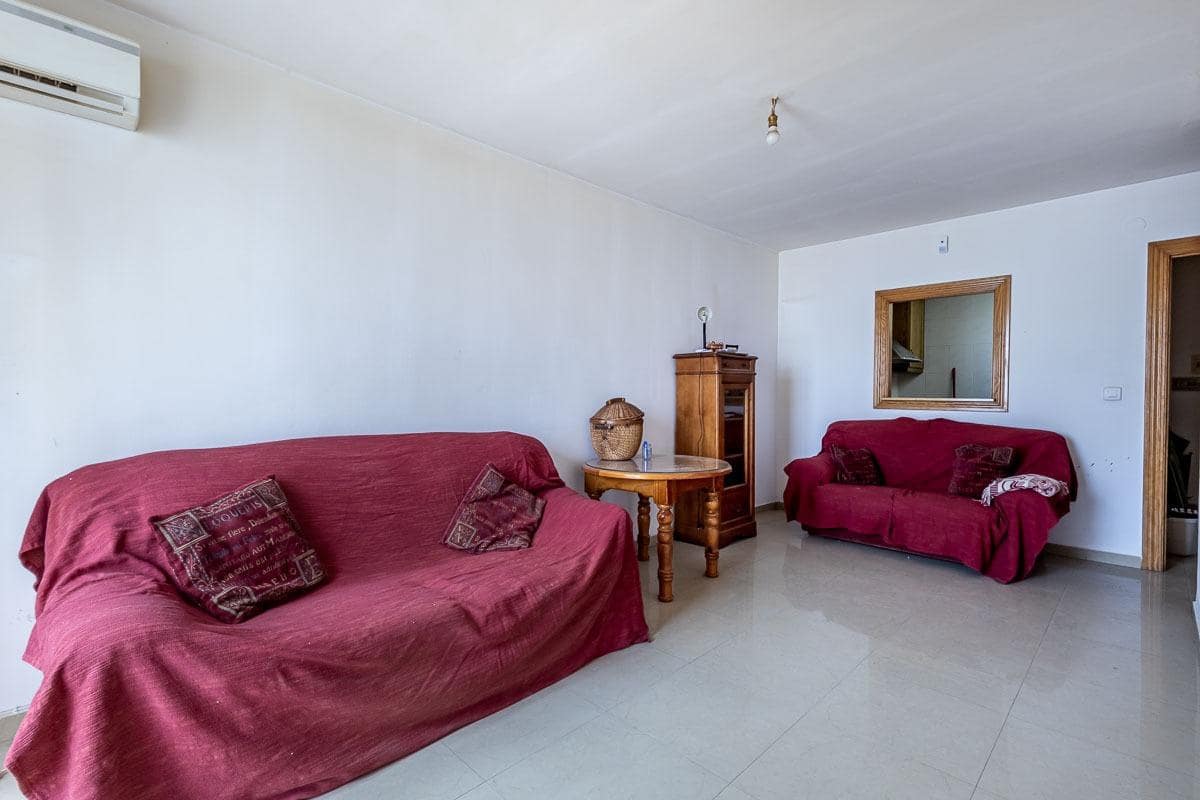2 soveværelse Lejlighed til salg i Granada by - € 270.000 (Ref: 10081144)