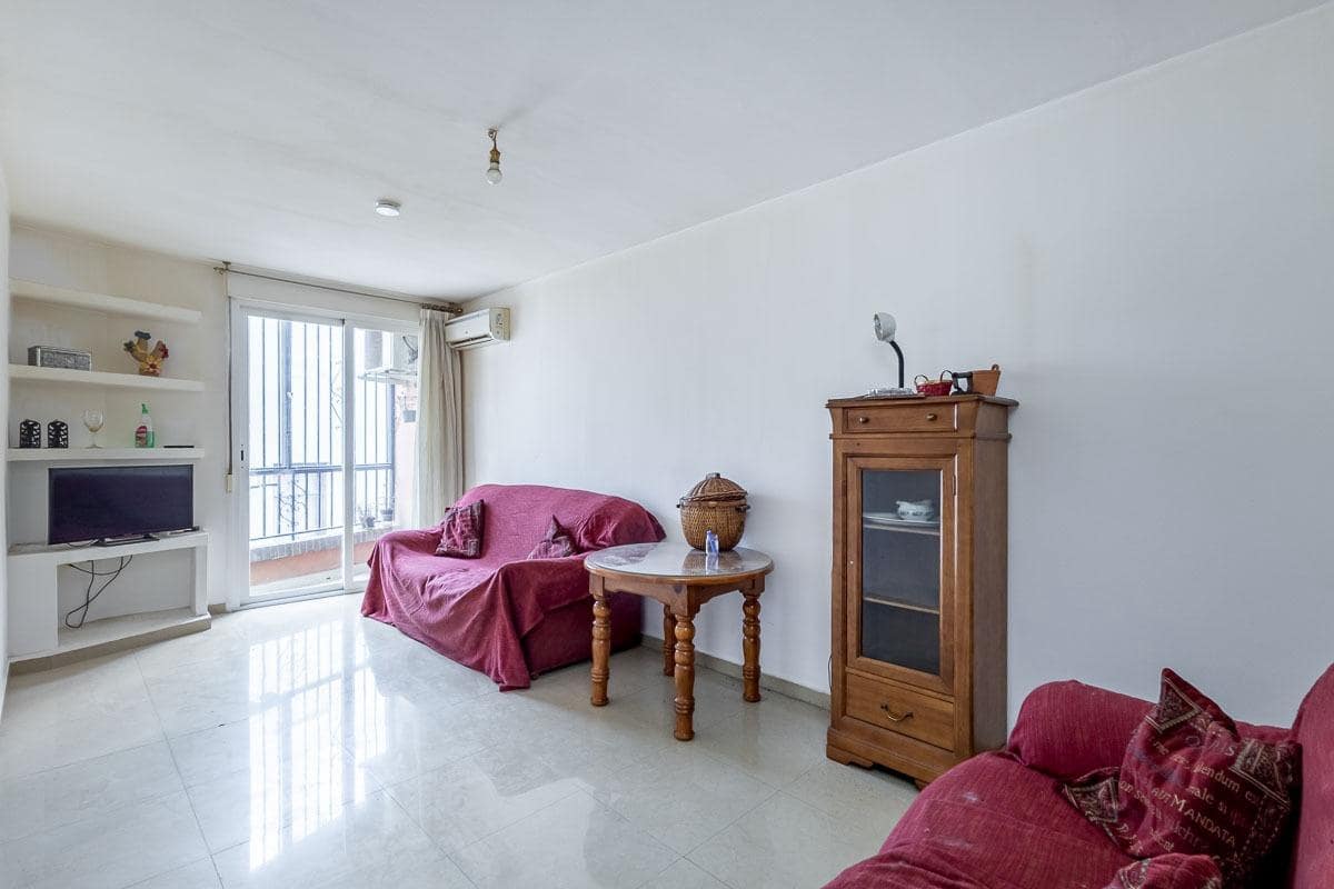 2 soveværelse Lejlighed til salg i Granada by - € 270.000 (Ref: 10081144)