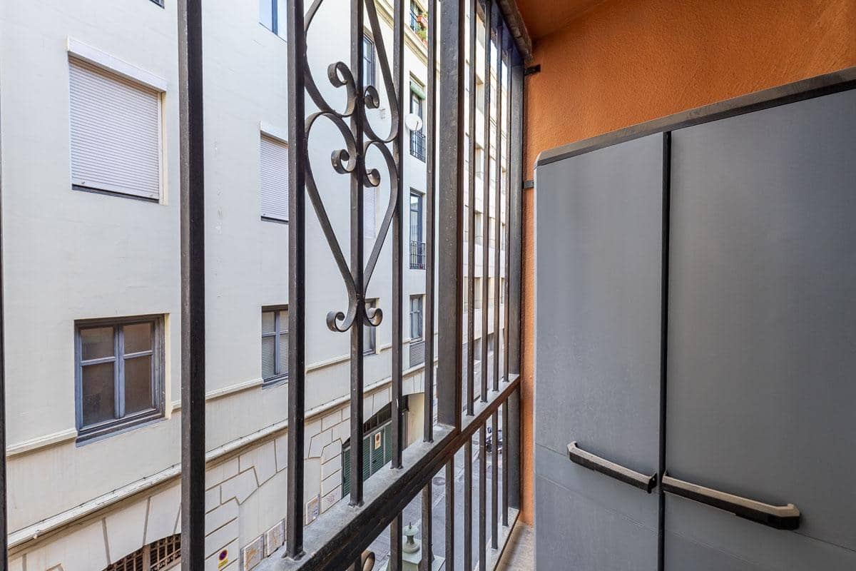2 soveværelse Lejlighed til salg i Granada by - € 270.000 (Ref: 10081144)