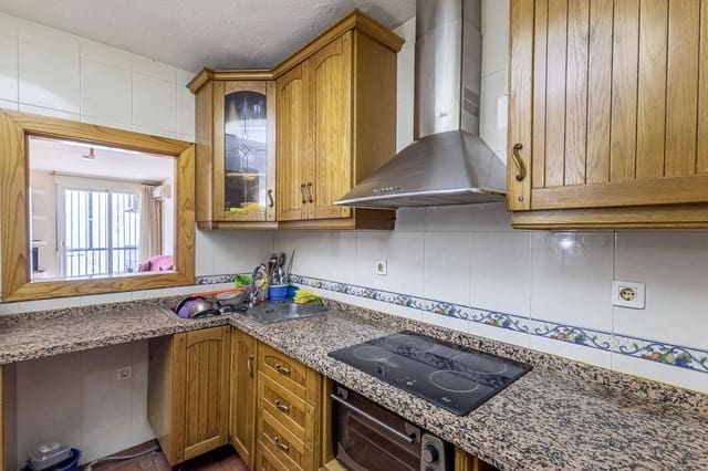 2 makuuhuone Asunto myytävänä paikassa Granada kaupunki - 270 000 € (Ref: 10081144)