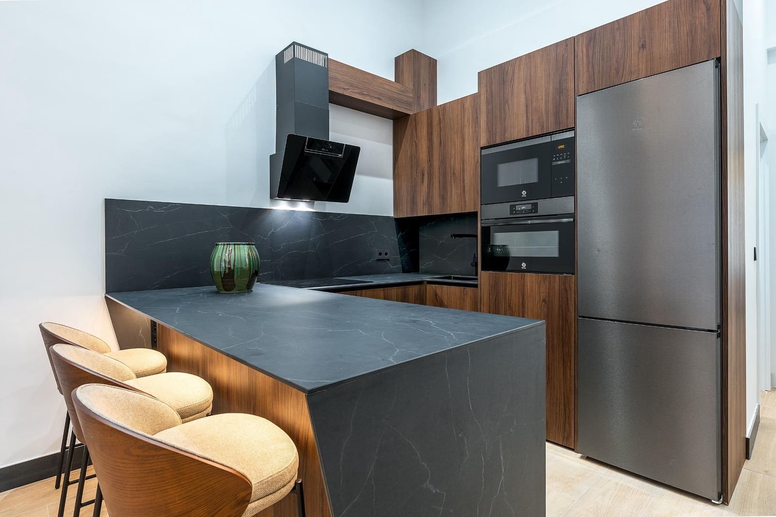 1 sovrum Lägenhet till salu i Granada stad med pool garage - 258 000 € (Ref: 10081145)