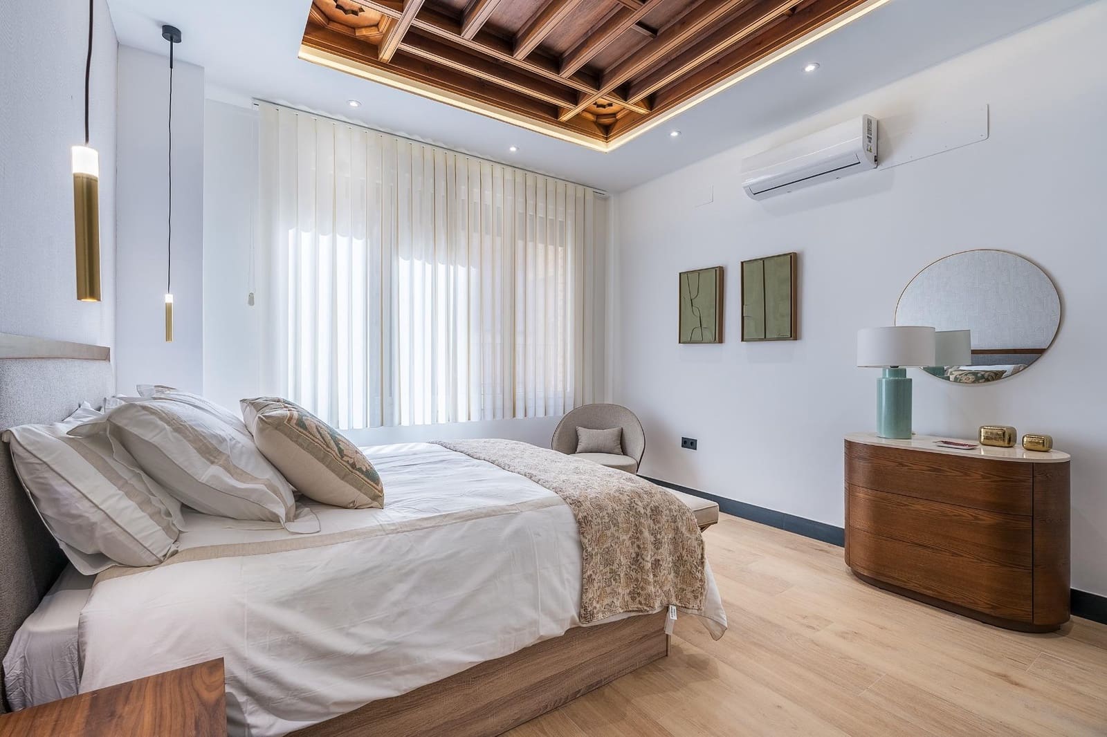 1 sovrum Lägenhet till salu i Granada stad med pool garage - 258 000 € (Ref: 10081145)
