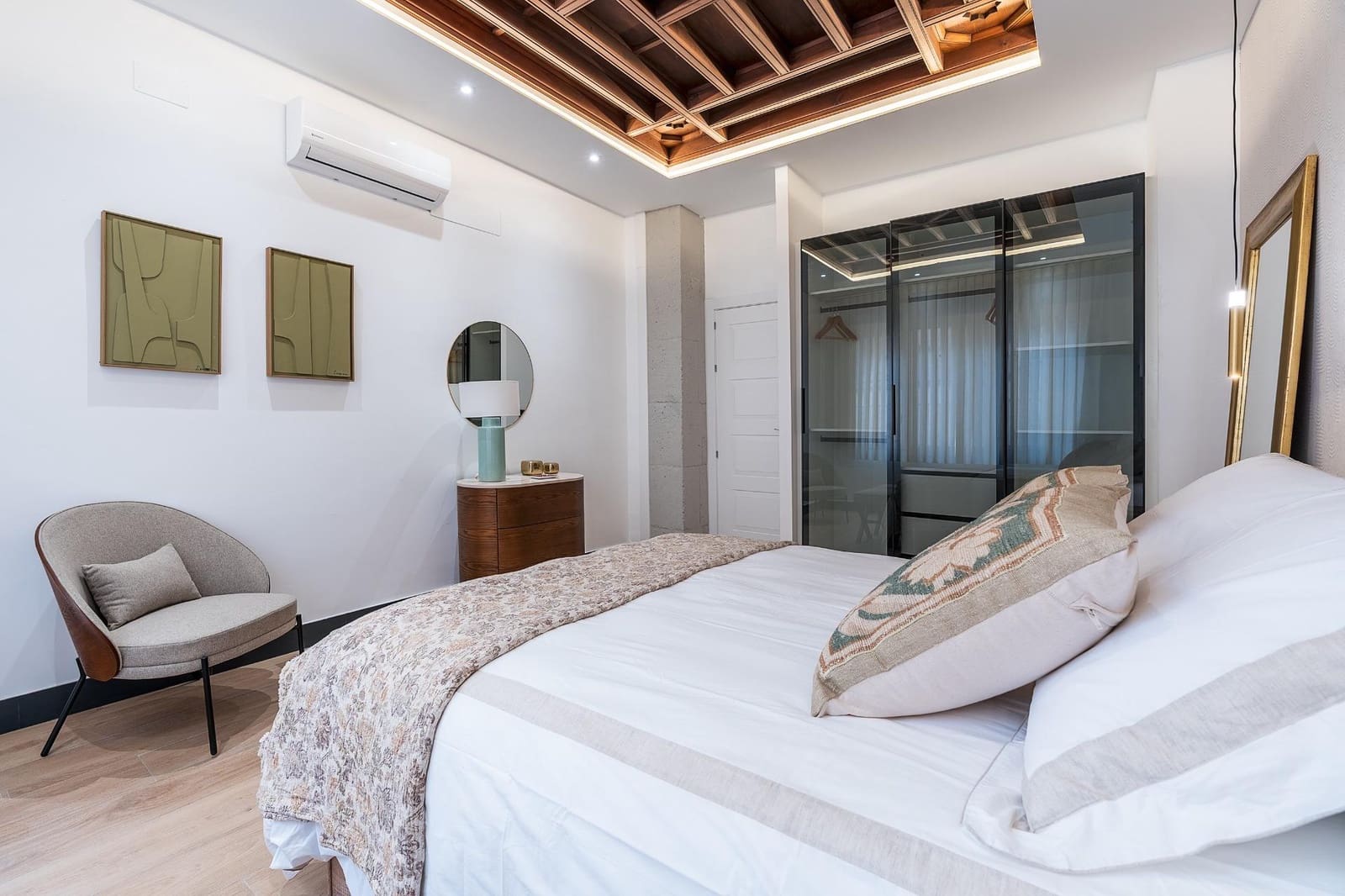 1 sovrum Lägenhet till salu i Granada stad med pool garage - 258 000 € (Ref: 10081145)