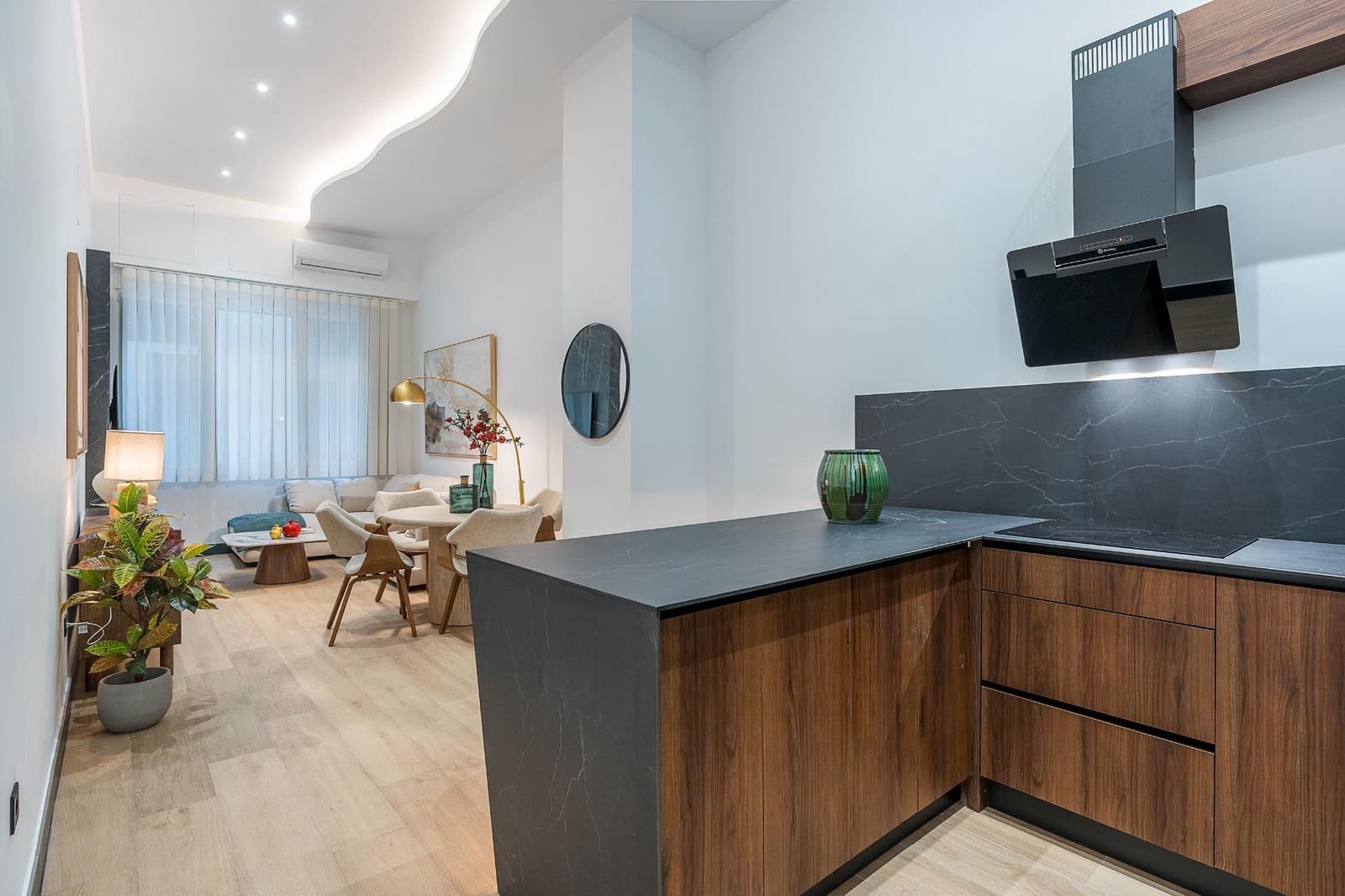 1 sovrum Lägenhet till salu i Granada stad med pool garage - 258 000 € (Ref: 10081145)