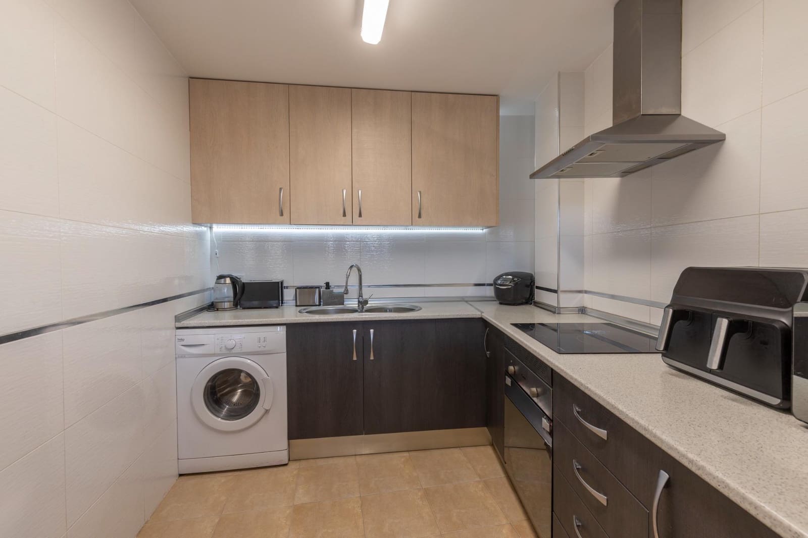 2 slaapkamer Flat te koop in Las Gabias met garage - € 180.000 (Ref: 10086440)