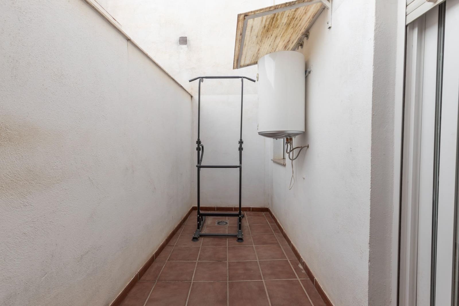 2 slaapkamer Flat te koop in Las Gabias met garage - € 180.000 (Ref: 10086440)